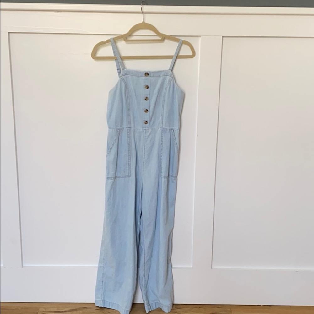 Old Navy Romper/ jumpsuit